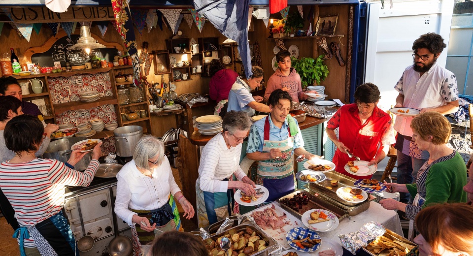 La Cocina Publica by Teatro Container Photo Jed Niezgoda